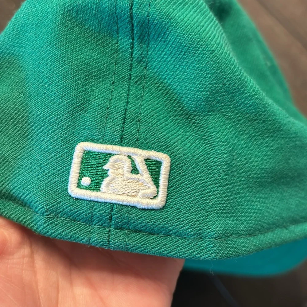 Rare MLB Boston Red Sox hat size 7(55.8 cm)